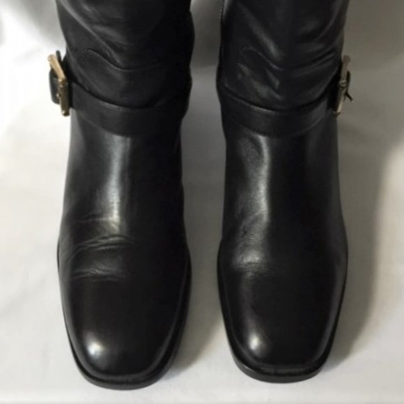 VINCE CAMUTO SIGNATURE Motorcycle Black Zipper Boot - Picture 6 of 16